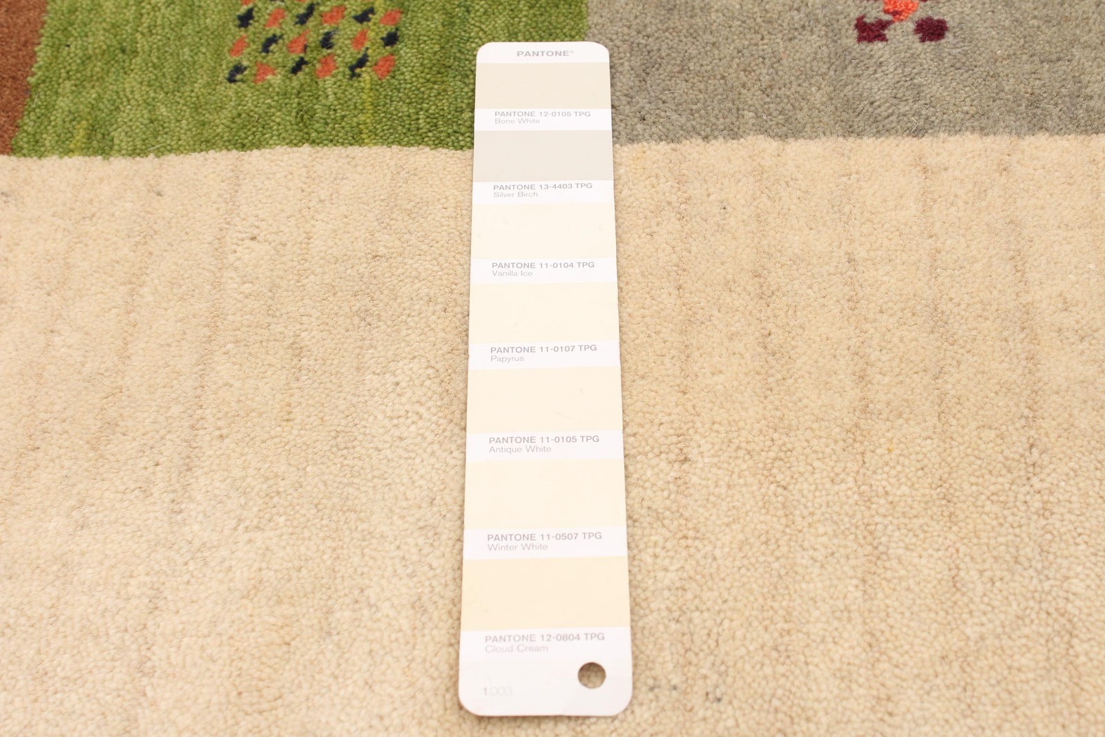 Traditional Hand loomed Area Rug 5’2″ x 7’11” Cream Oriental Carpet