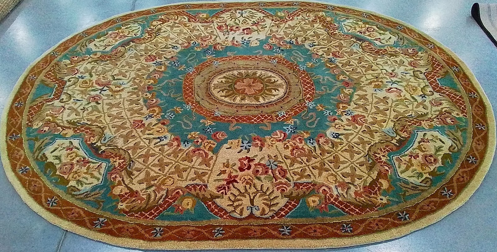 IVORY / LIGHT BLUE 7′-6″ x 9′-6″ Cut on Rug, Reduced Price 1172774419 CL304E-8OV