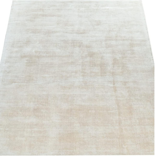Hand knotted art silk area rugs & hand-woven viscose carpet to elevate your room