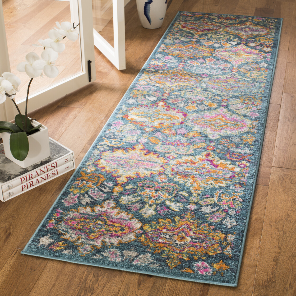 SAFAVIEH Madison Collection MAD144A Blue / Orange Rug