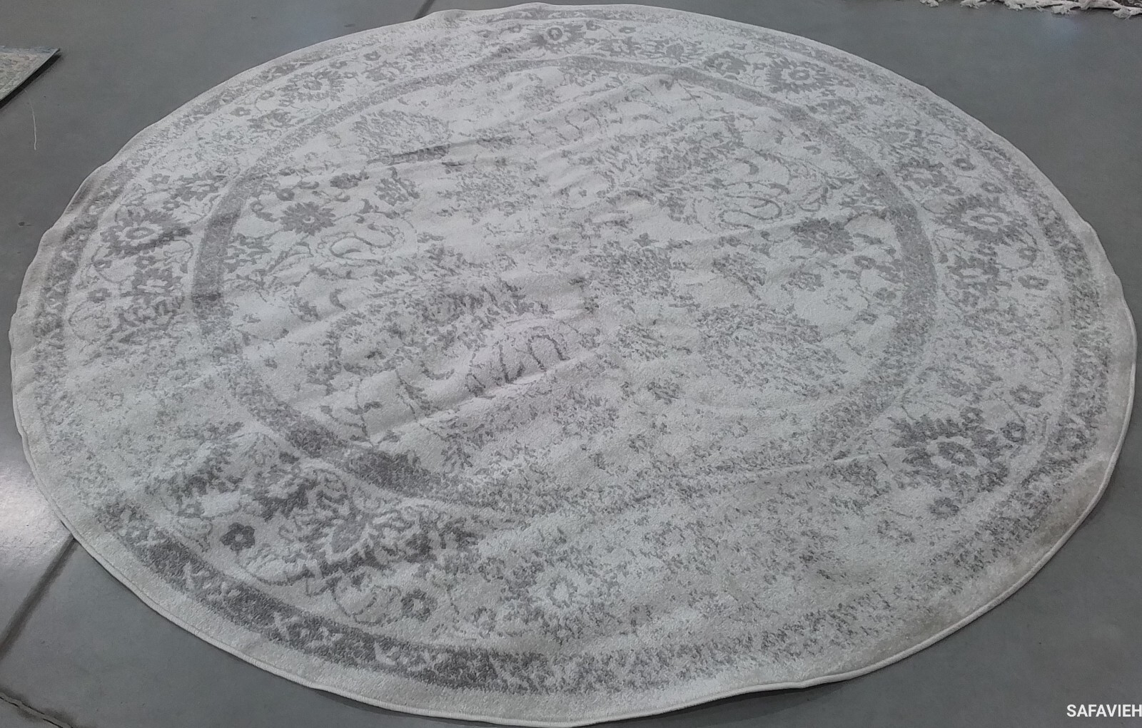 IVORY / SILVER 9′-0″ x 9′-0″ Back Stain Rug, Reduced Price 1172774383 ADR109C-9R