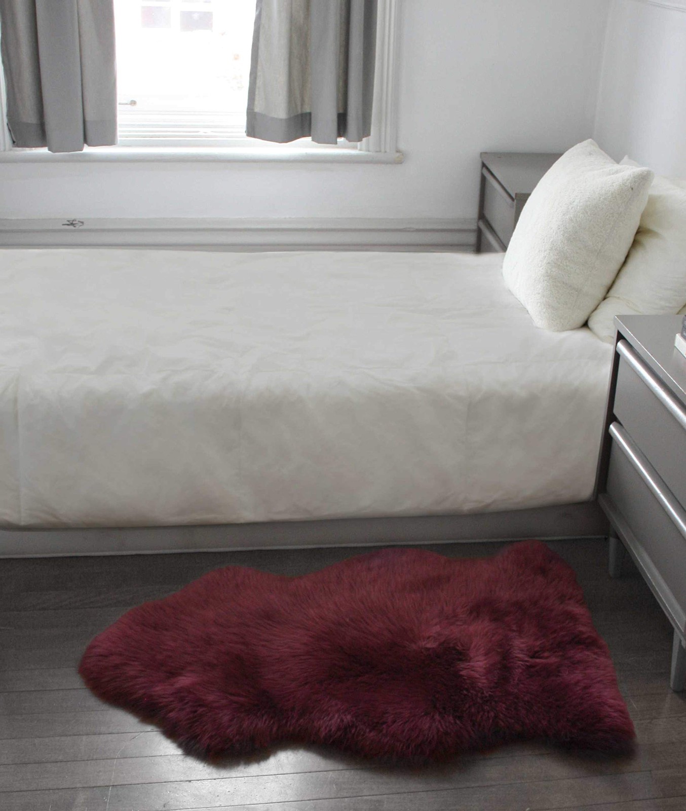 2′ X 3′ Burgundy New Zealand Natural Sheepskin Rug