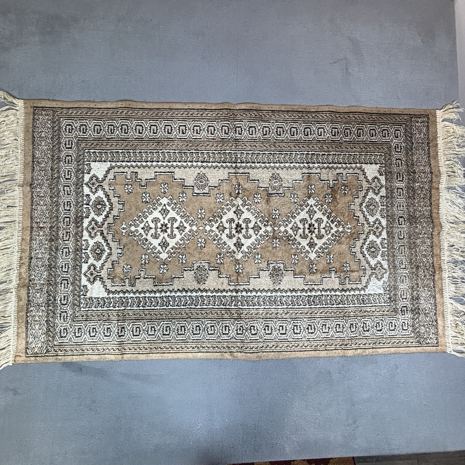 Traditional Geometric Pattern Area Rug Brown Beige Cream Rectangle with Fringe