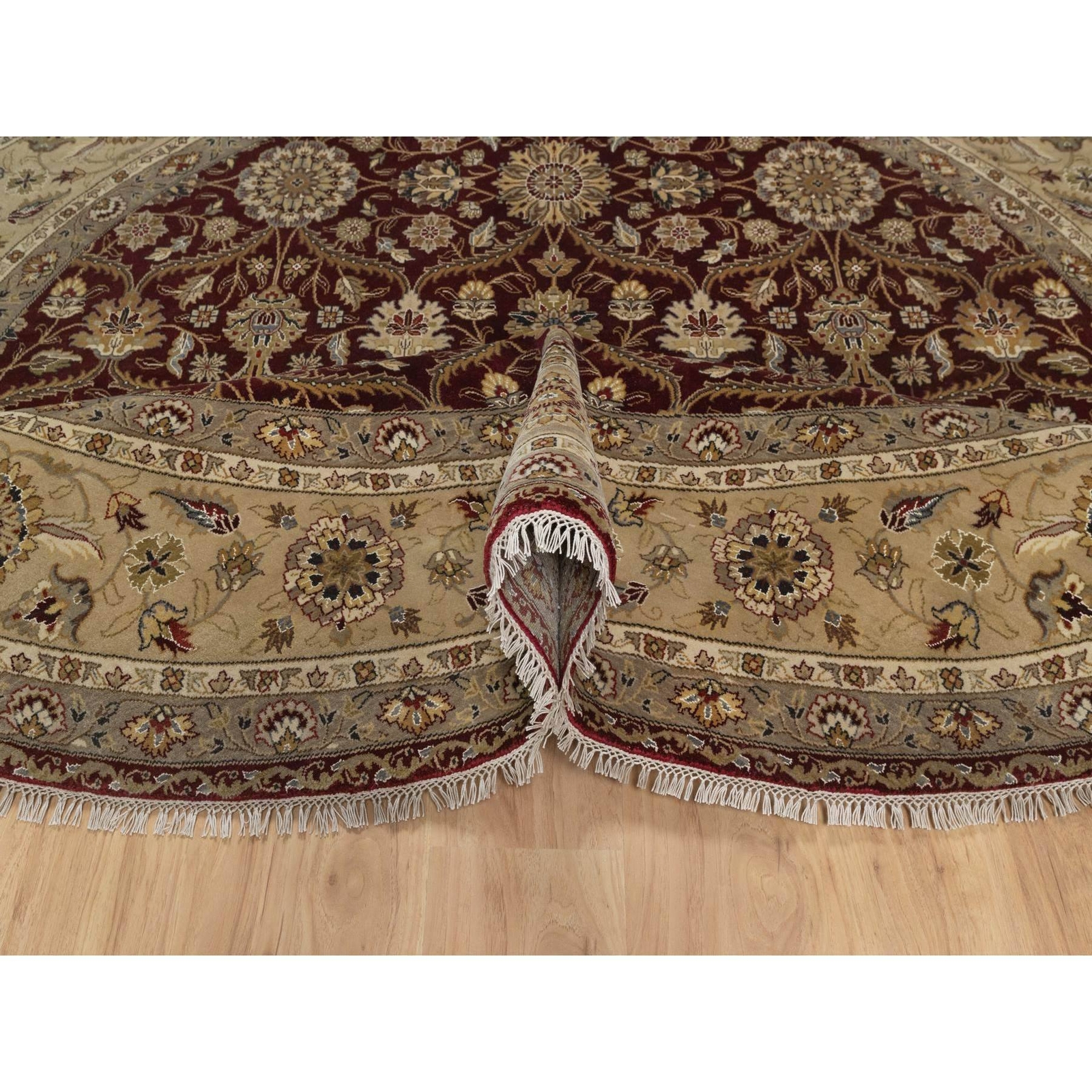 8’1″x8’1″ Wine Red Hereke Design Wool and Silk Hand Knotted Round Rug R91438