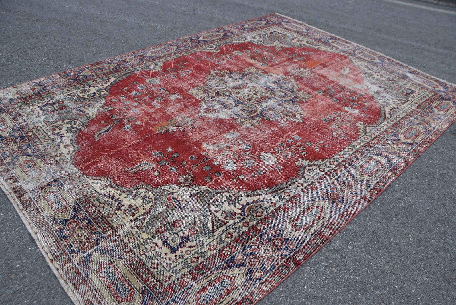 Turkish Vintage Rug 8,4×11,7 ft (255×358 cm), Red Wool Rug