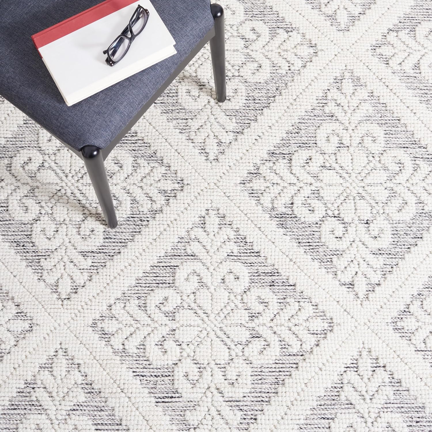 Vermont Handmade Wool Area Rug 6′ x 9′ – Ivory & Grey for High Traffic Areas