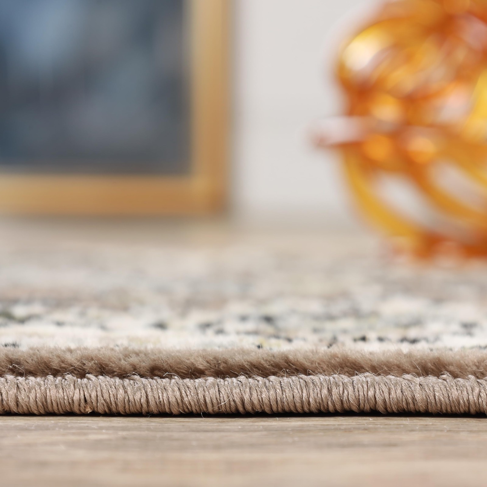 Elegant Lille Collection Area Rug, 8mm Pile Height with Jute Backing, Beautif…