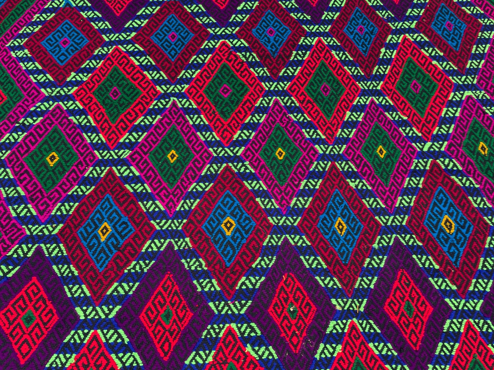 4×5 Bright Uzbek Soumak Rug Handwoven Tribal Geometric Flatweave Carpet.