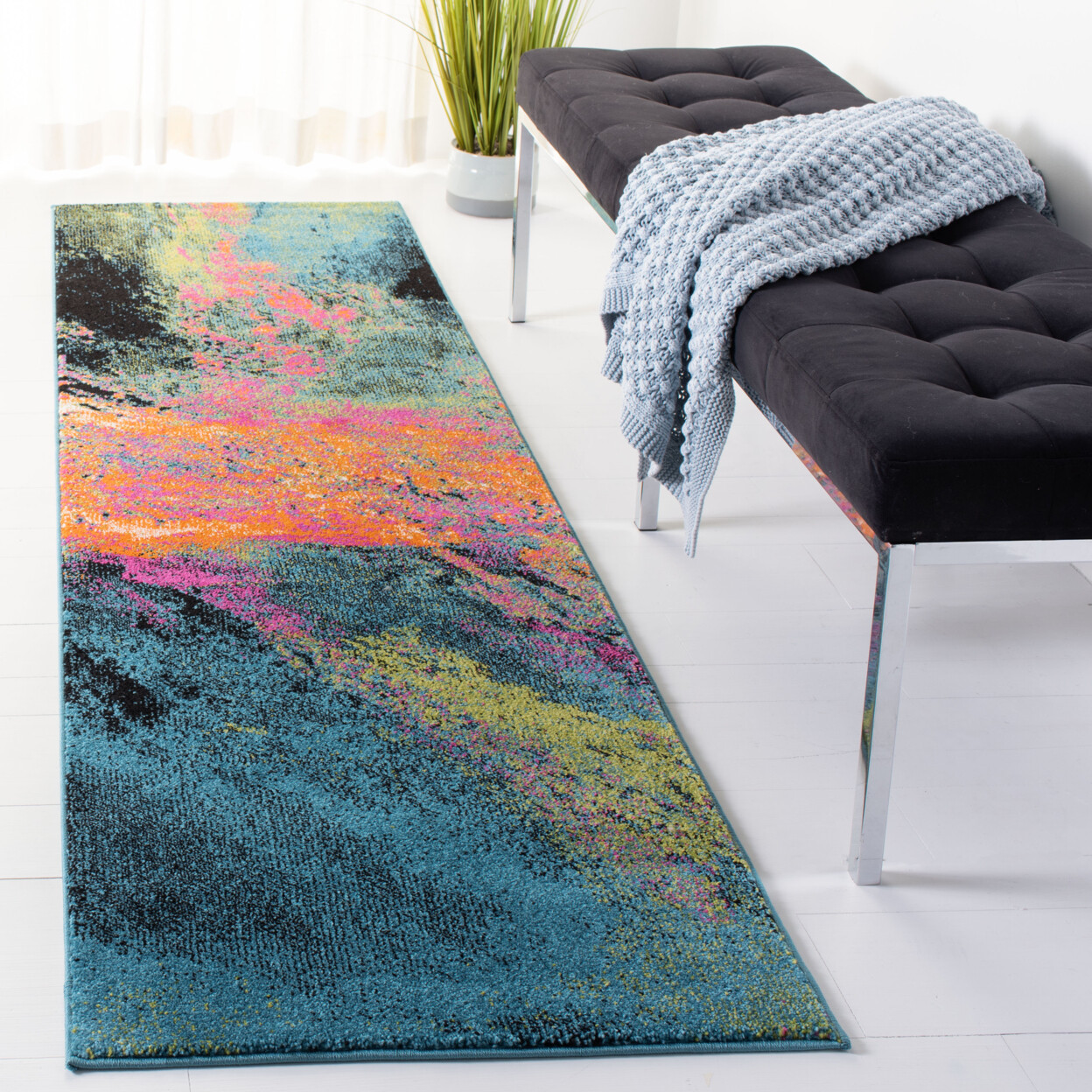 SAFAVIEH Galaxy Collection GAL117N Blue / Orange Rug