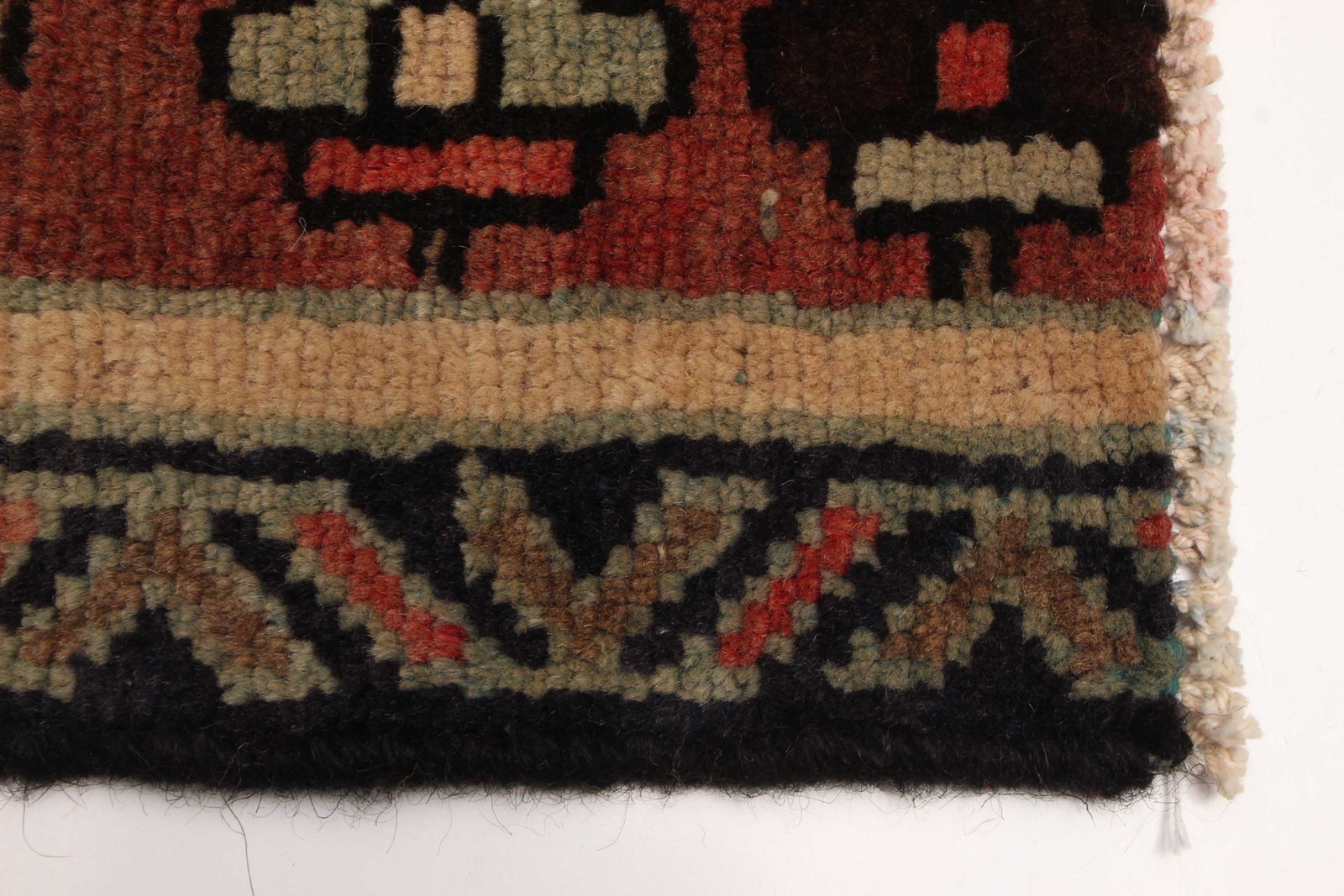 Vintage 3’3″ x 4’8″ Traditional Hand Knotted Vegetable Dye Wool Area Rug