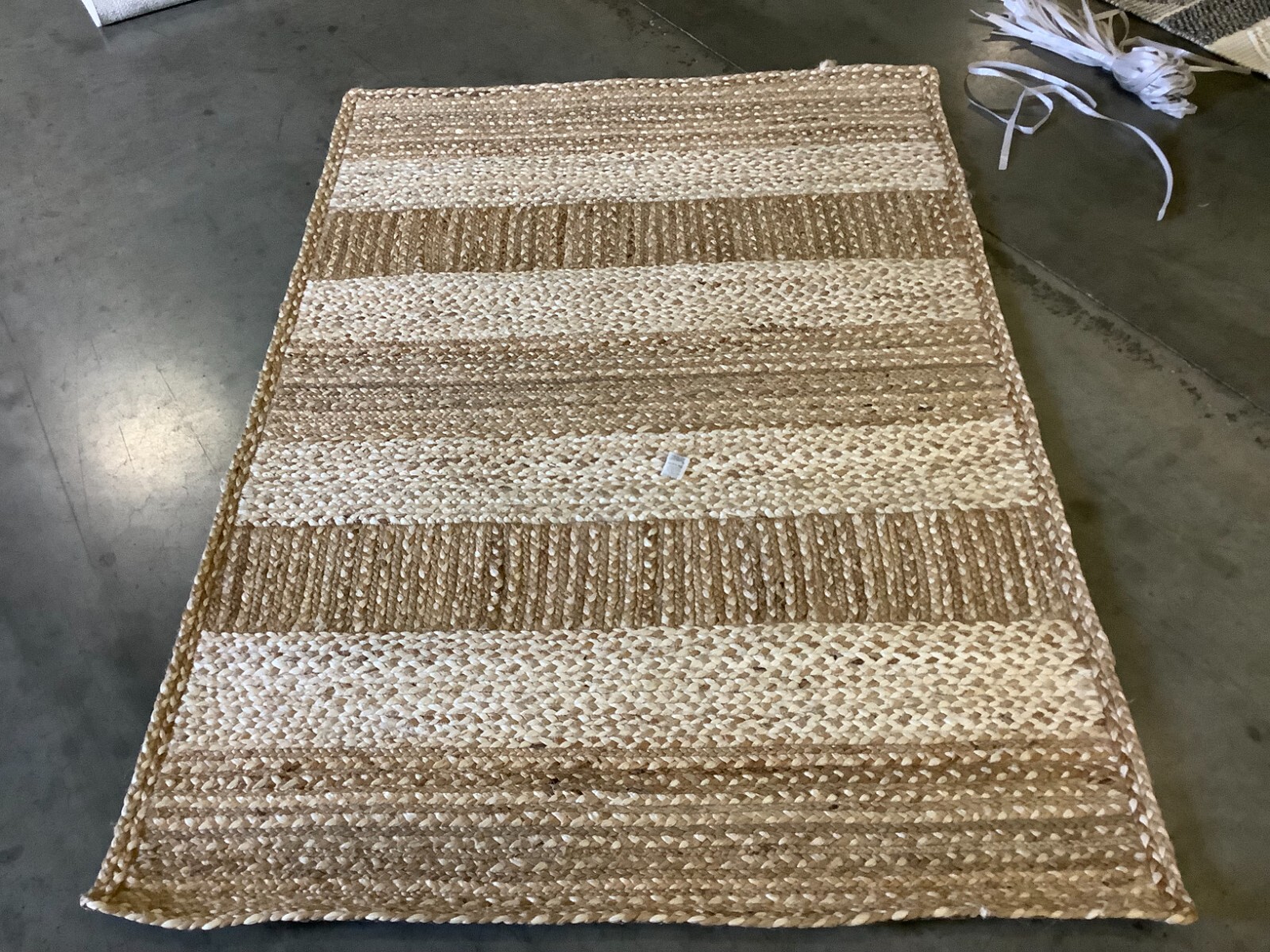 NATURAL / IVORY 4′ X 6′ Flaw in Rug, Reduced Price 1172664566 NF887A-4