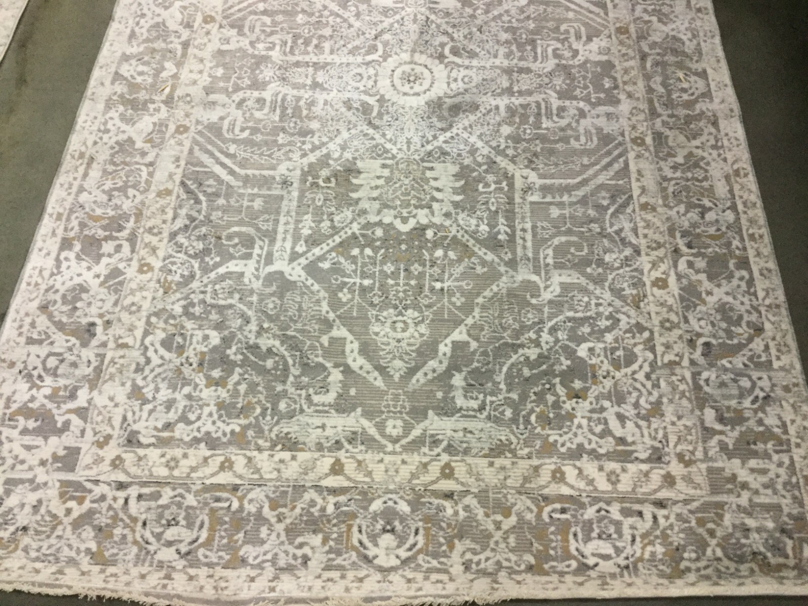 IVORY / LIGHT GREY 5′ X 8′ Stained Rug, Reduced Price 1172647943 SBRL834B-5
