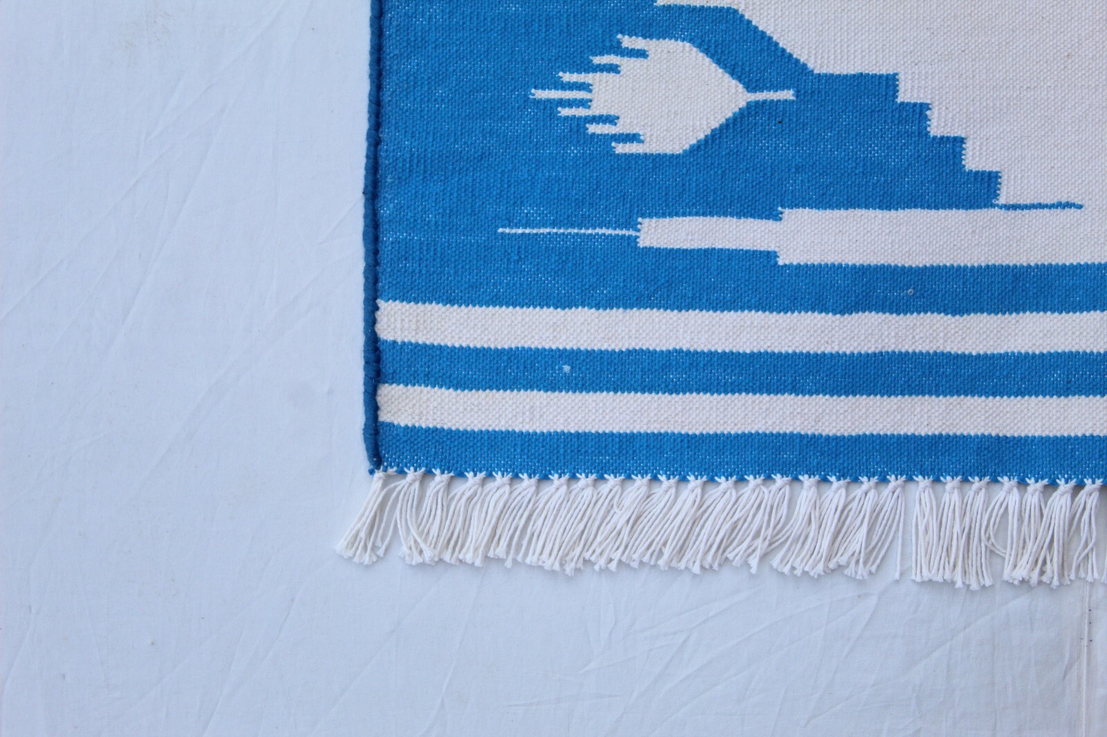 🧵Contemporary Light Blue White Modern Pattern Rug Handwoven Custom Size Cotton