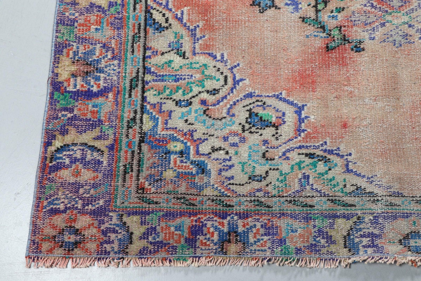 Vintage Large Rug, 5,3×8,4 ft Turkish Rug, Red Wool Rug
