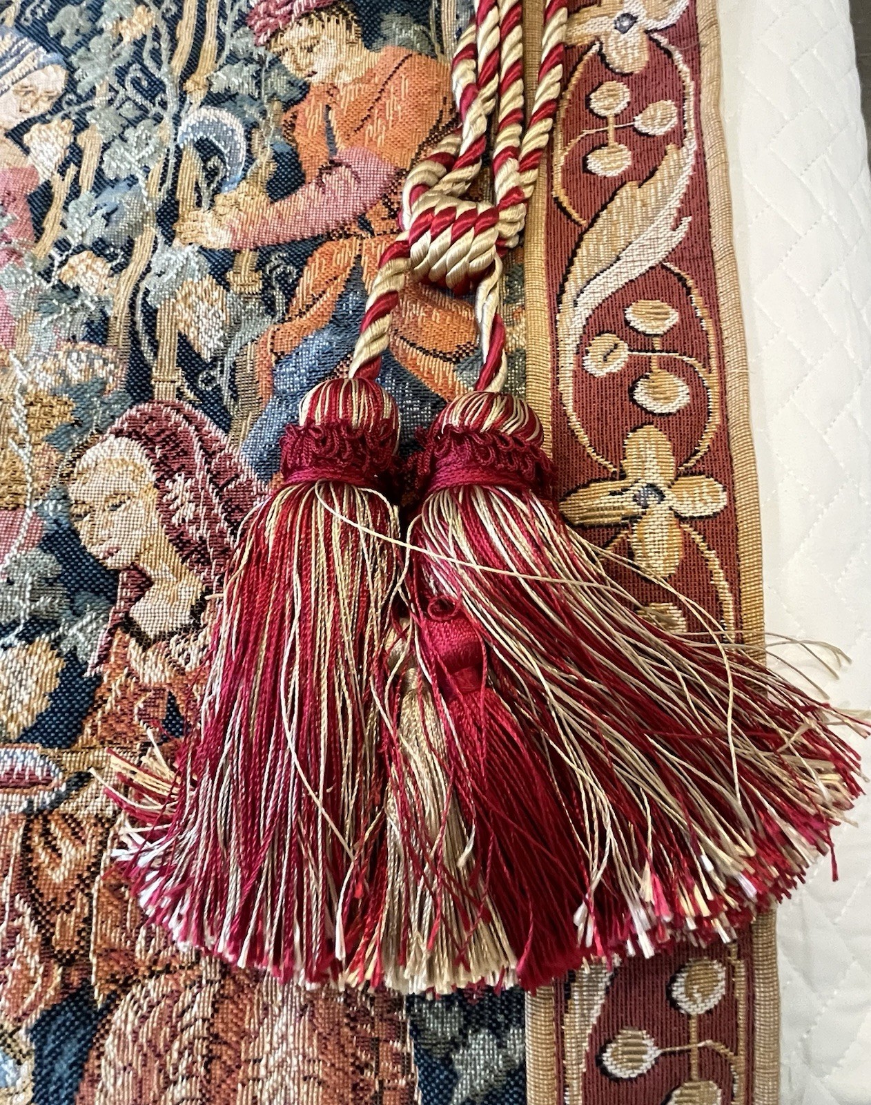 Vintage French Tapestry Stunning Tapestry w/Hanging Rod & Tassels 52”x34”