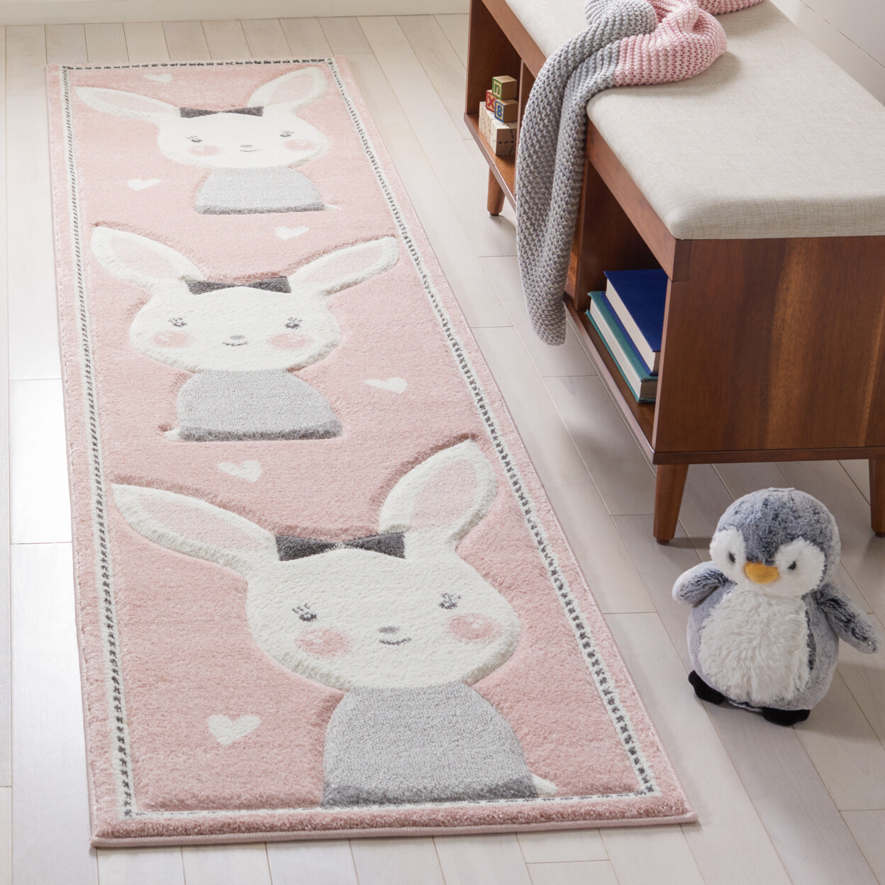 SAFAVIEH Carousel Kids Collection CRK166P Pink/Ivory Rug