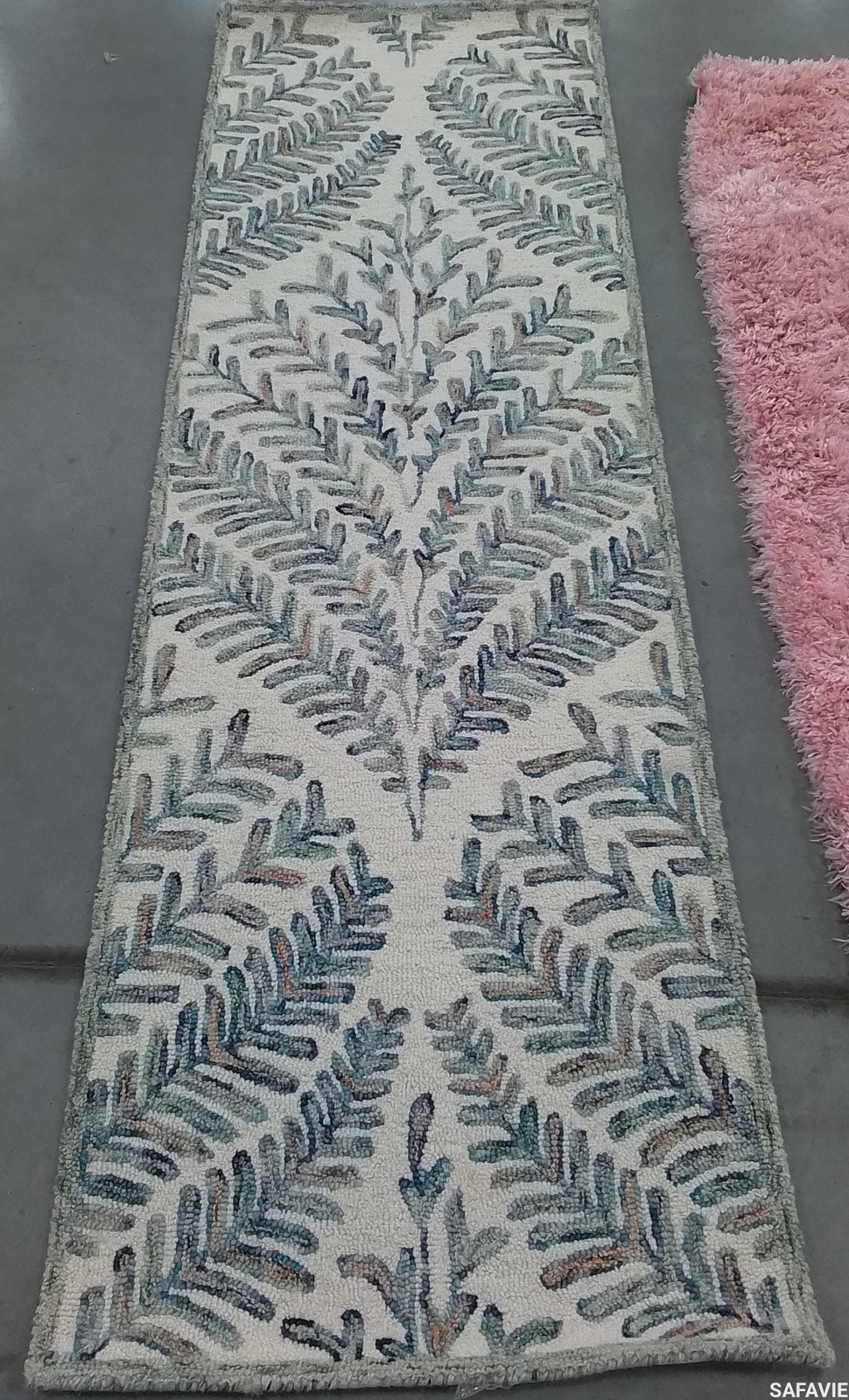 IVORY / BLUE 2′-3″ x 7′-0″ Back Stain Rug, Reduced Price 1172796920 CPR208A-27