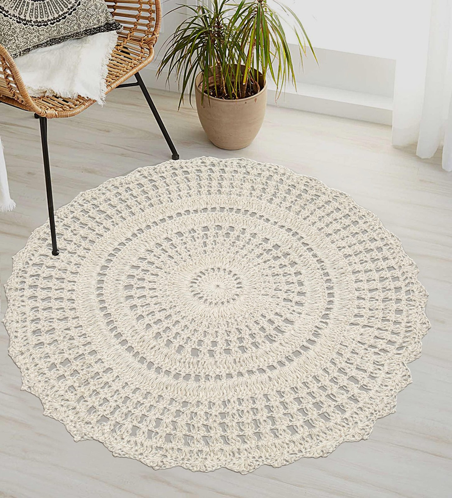 Hand Knitted Boho Rug 3 Feet Round – Off White Scalloped Crochet Accent Rug, …
