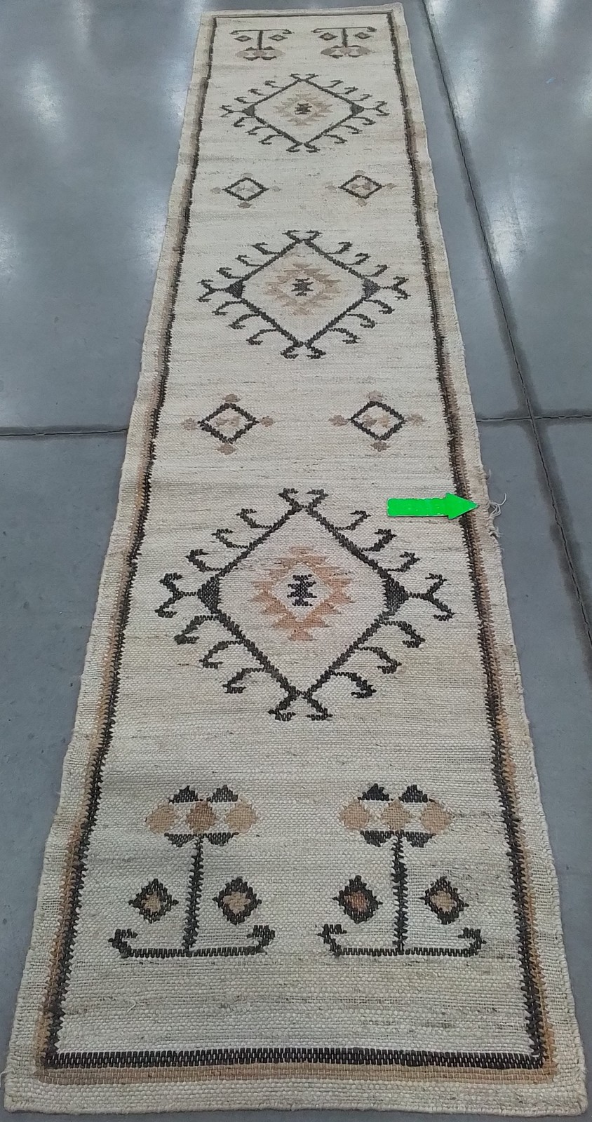 IVORY / BLACK 2′-3″ x 11′-0″ Damaged Rug, Reduced Price 1172799162 KLM762A-211
