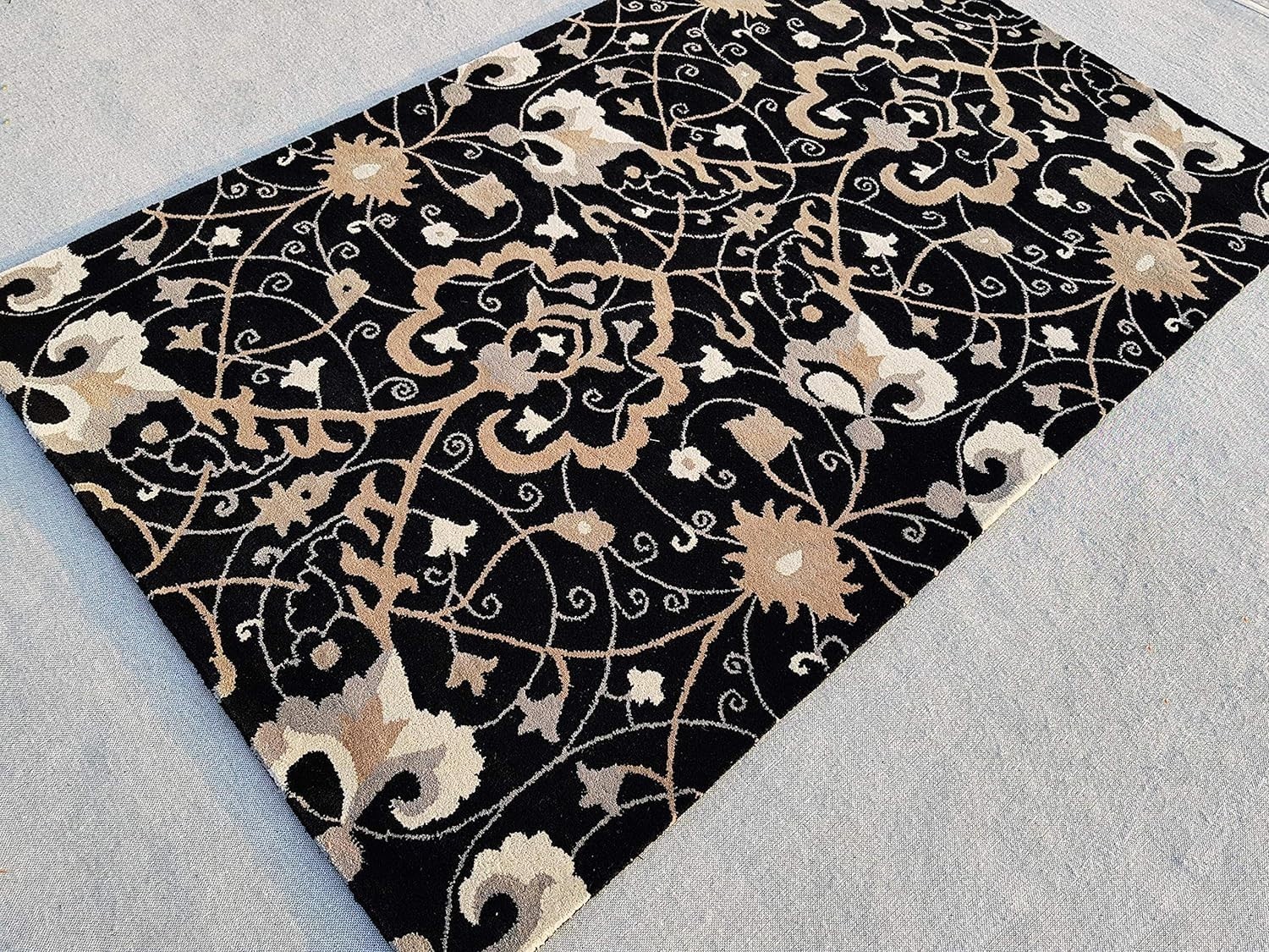 Black Hand Tufted Wool Rug 8×10 ft Handmade Living Room Bedroom Carpet Design