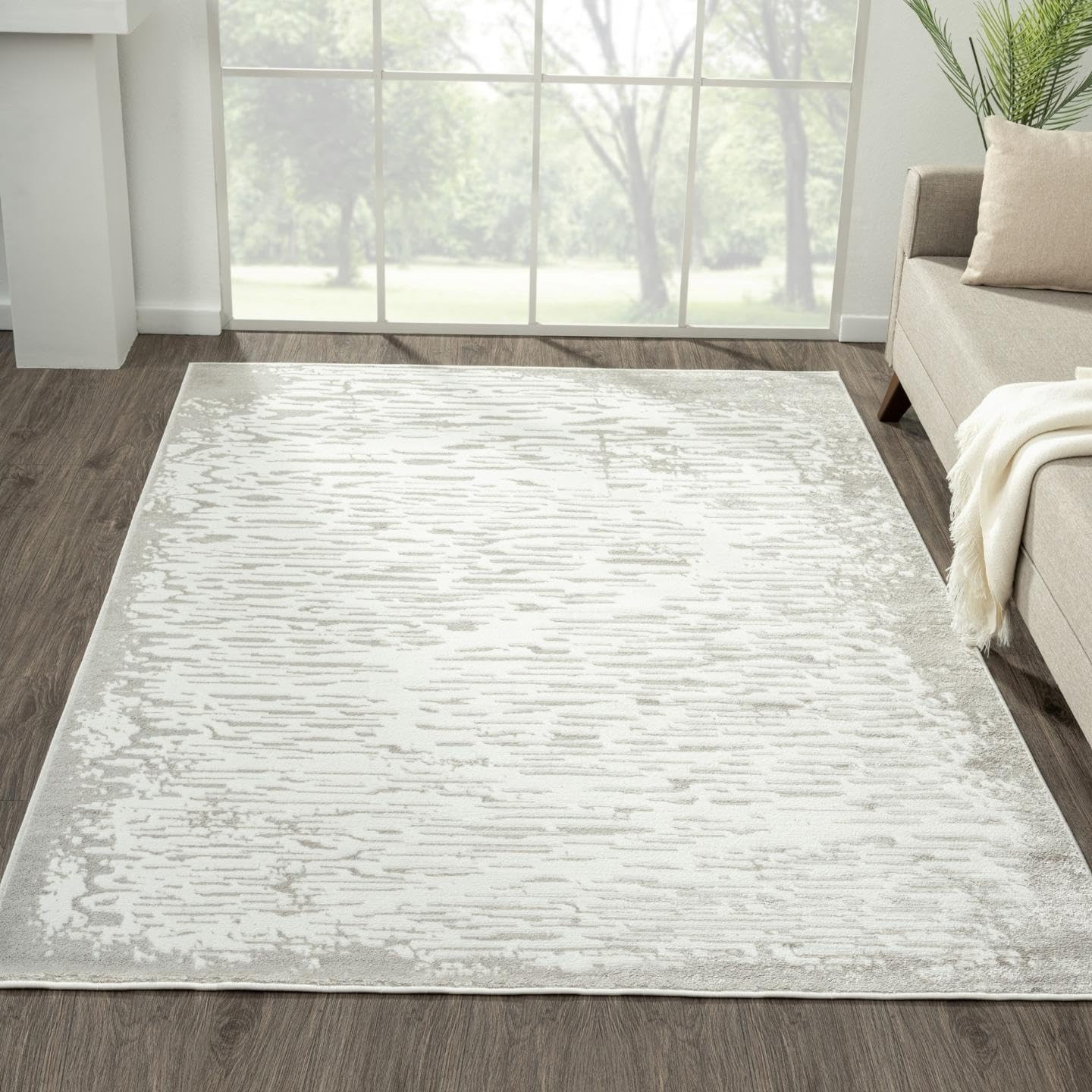 Elegant Cream Metallic Textured Area Rug – 8′ x 10′ Size