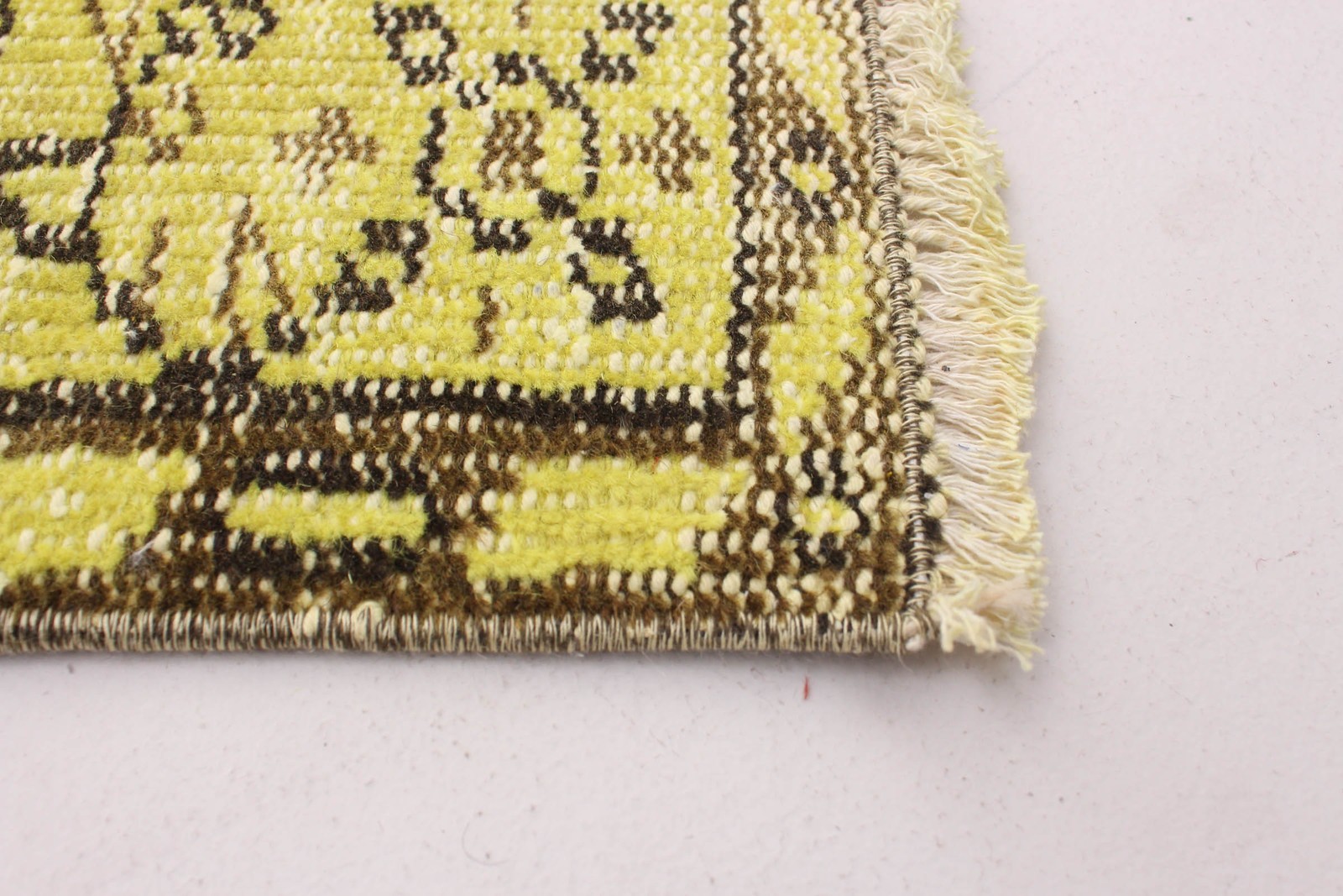 Traditional Hand-knotted Area Rug 5’1″ x 9’6″ Yellow Oriental Carpet