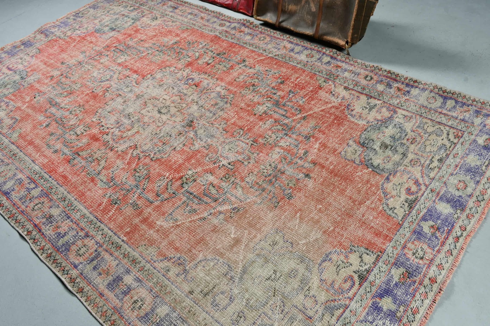 Turkish Rug 5,9×9,6 ft (179×292 cm), Red Oriental Vintage Rug