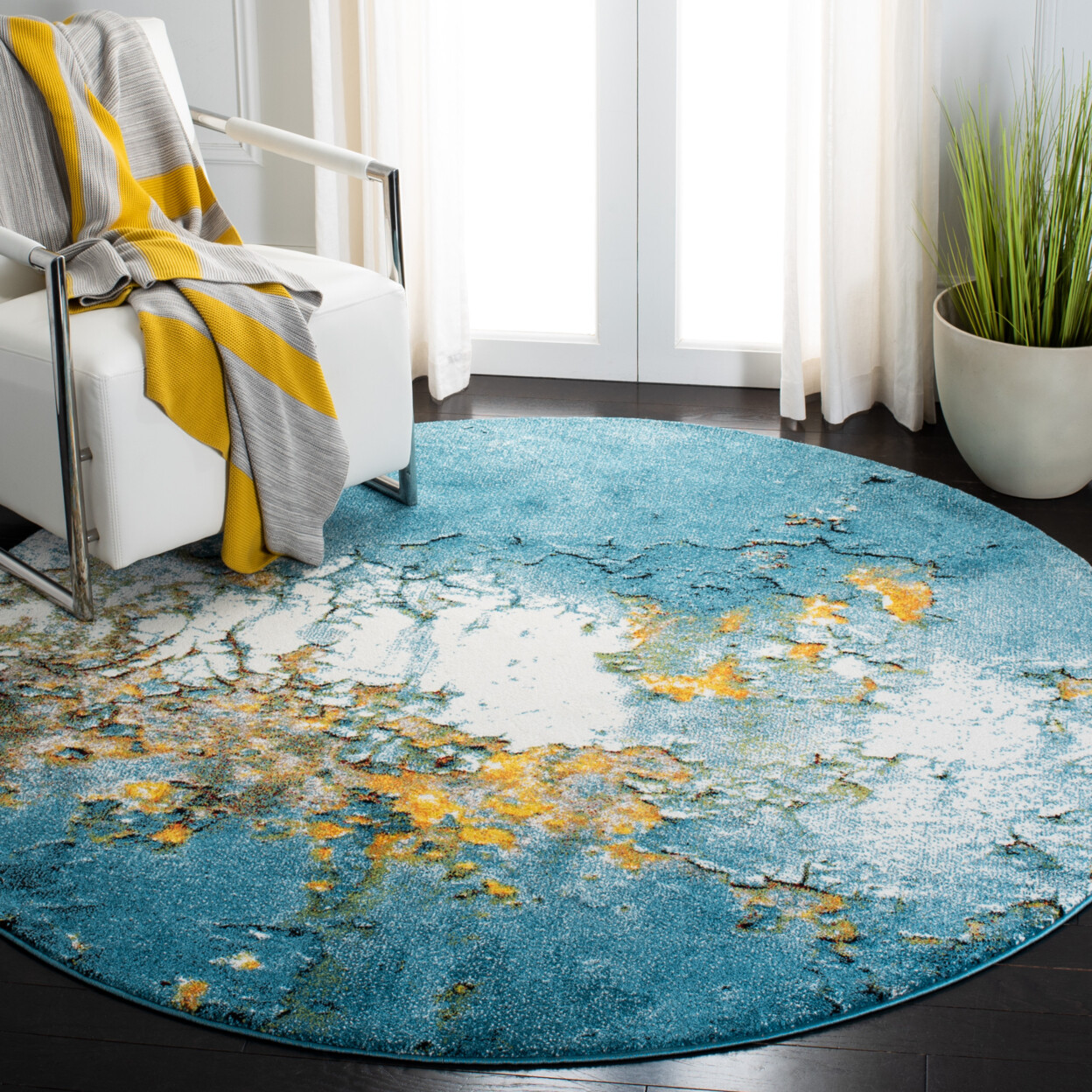 SAFAVIEH Glacier Collection GLA125M Blue / Gold Rug