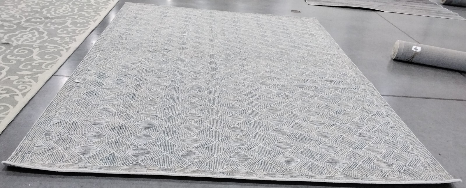 BLUE / IVORY 9′ X 12′ Cut on Rug, Reduced Price 1172754660 MLP538M-9