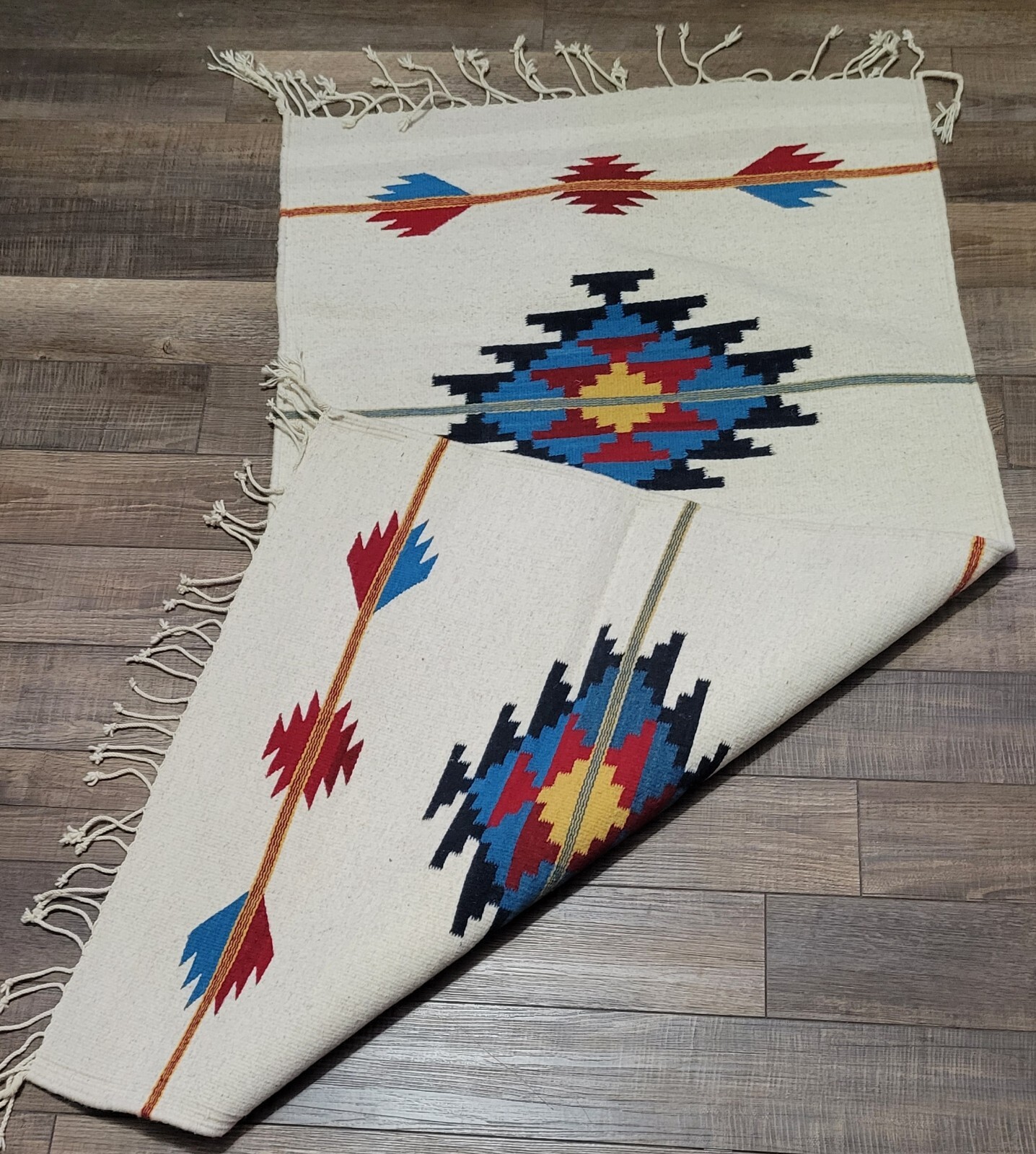 Vintage Native Aztek Design Woven Wool Rug 60″ x 32″ Beautiful