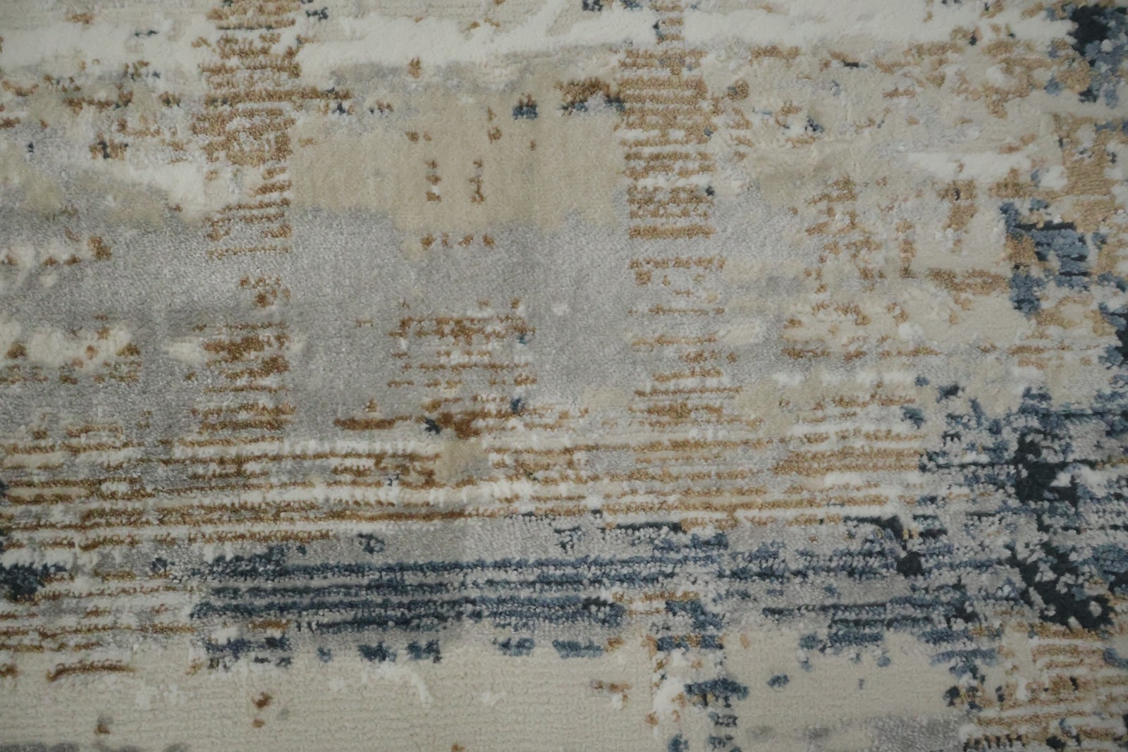 5×8 Modern Area Rug Subtle Blue Accent Stylish Contemporary Home Rug