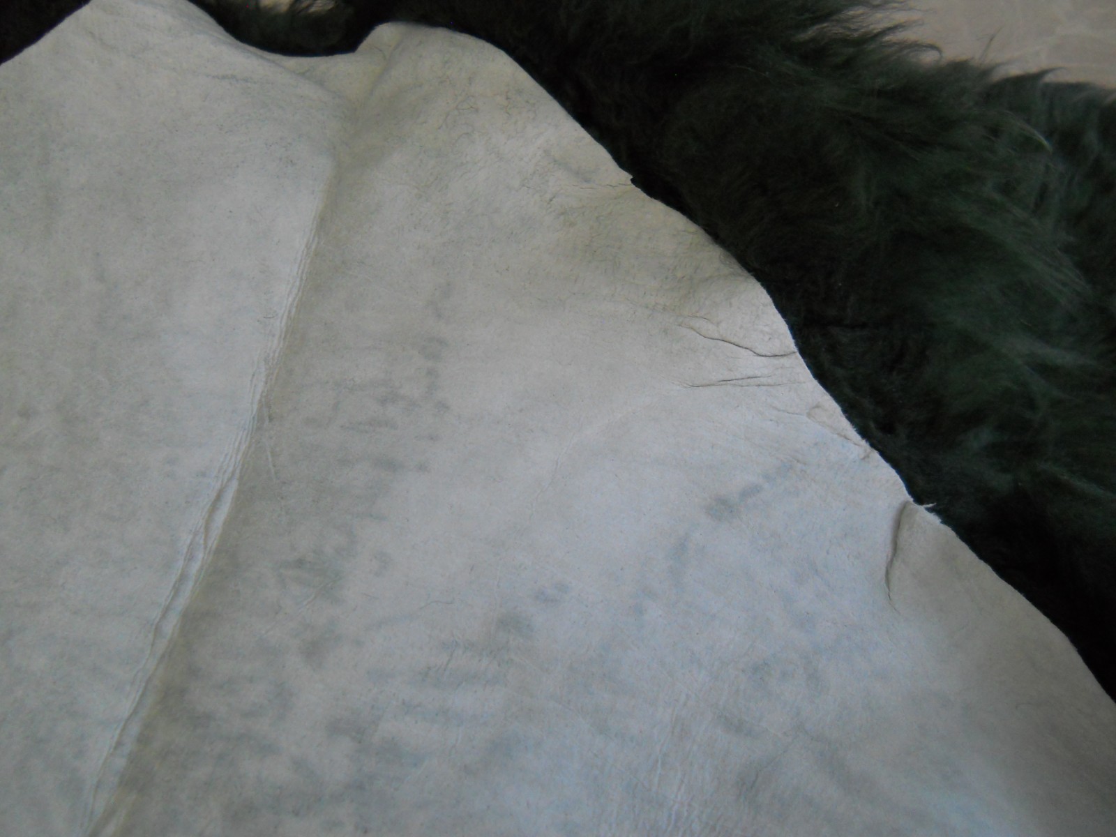 dark green real Sheepskin Lambskin shape Rug Fluffy Lambskin Fur Throw 2 x 3 ft