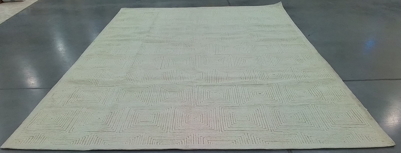 IVORY 10′-0″ x 14′-0″ Stained Rug, Reduced Price 1172797261 TXT102A-10