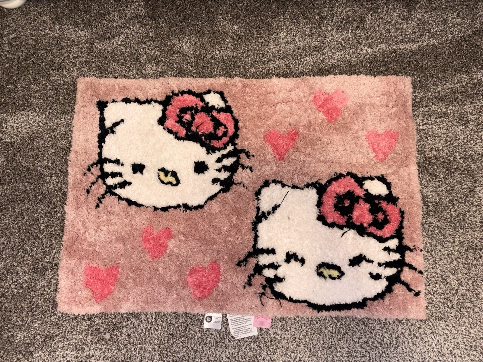 hello kitty area rug