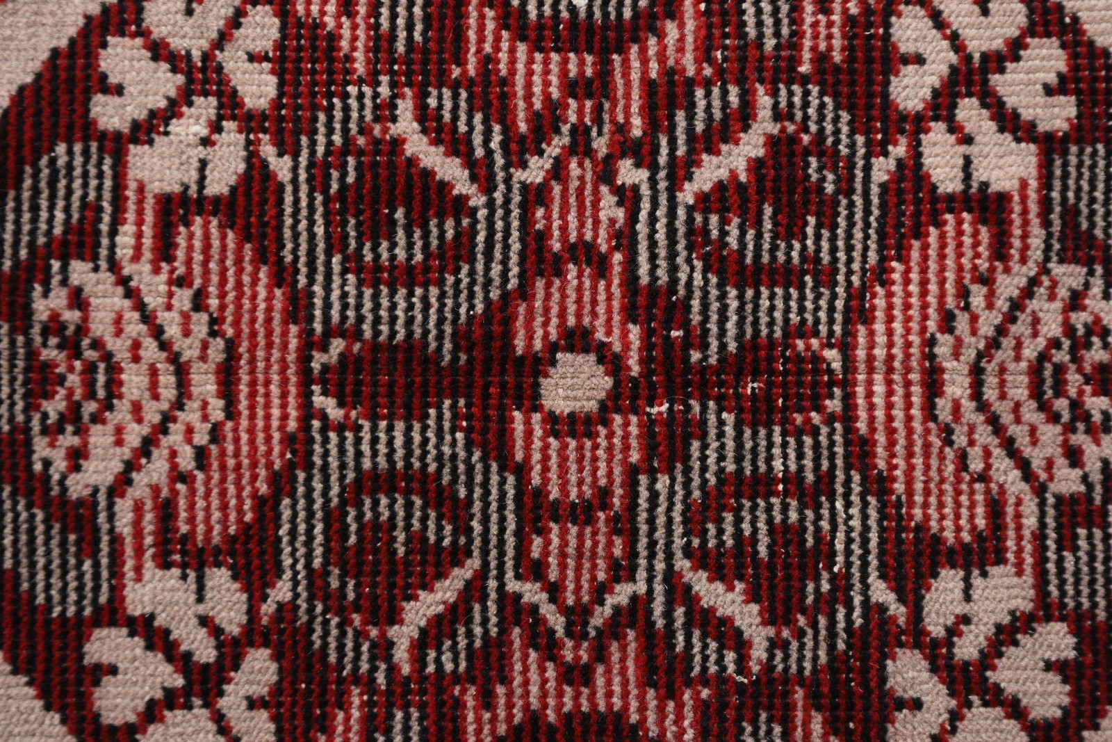 Turkish Vintage Rug 7,6×9,6 ft (232×294 cm), Red Bordered Rug