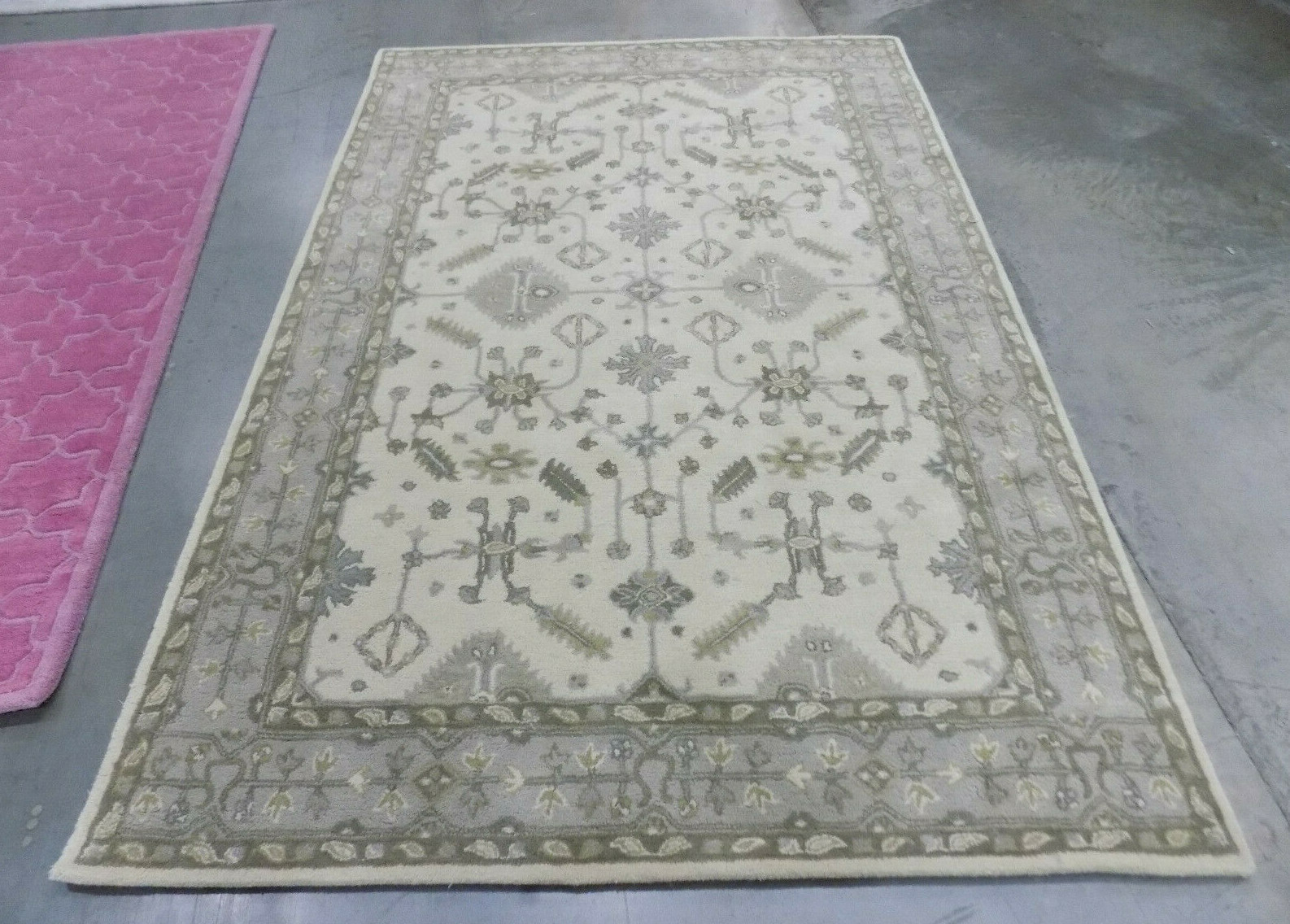 CREAM / LIGHT GREY 6′ X 9′ Flaw in Rug, Reduced price 1172559934 ROY870A-6