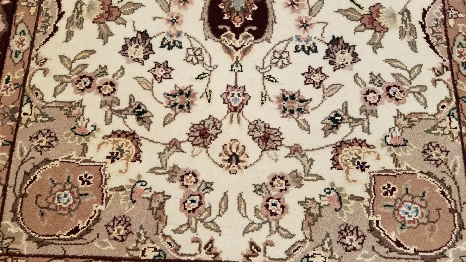3 x 5 Ivory Burgundy Wool & Silk Hand Knotted Area rug