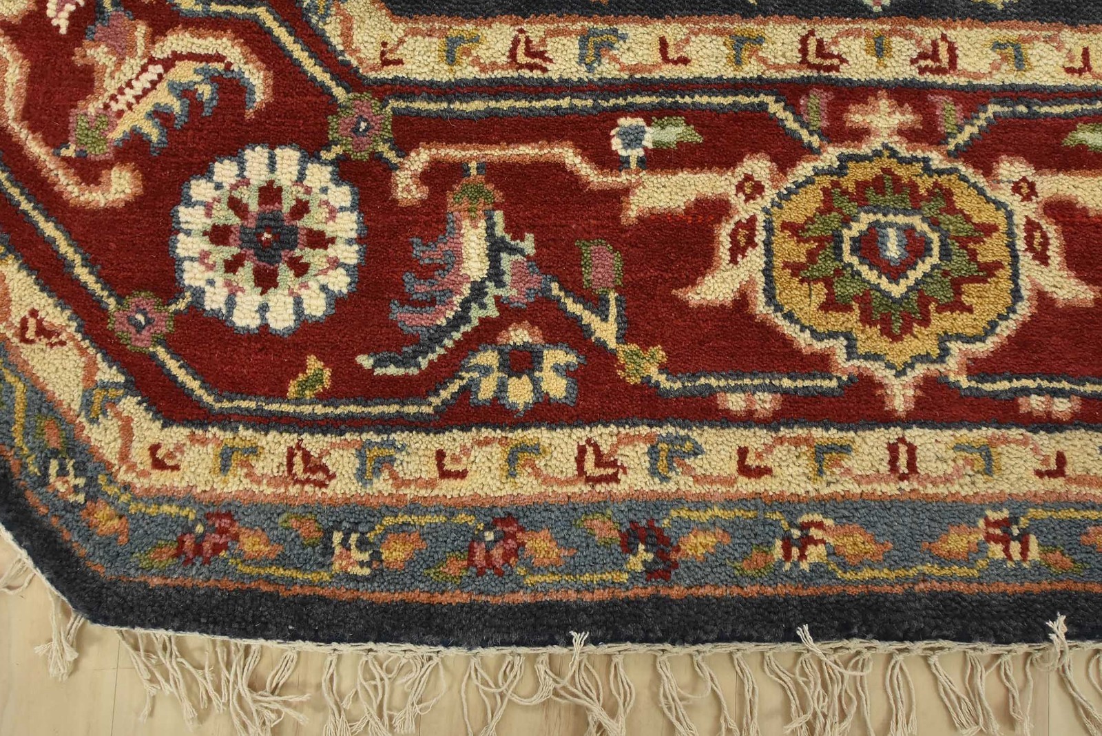 Heriz Rug 7’10” x 7’8” Blue Wool Traditional Hand-Knotted Oriental Carpet