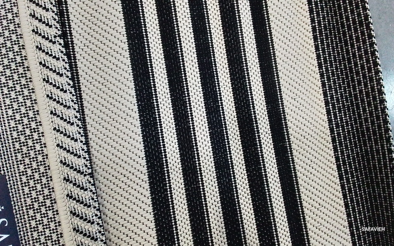 BLACK / BONE 4′-0″ x 5′-7″ Back Stain Rug, Reduced Price 1172784883 CY6062-216-4