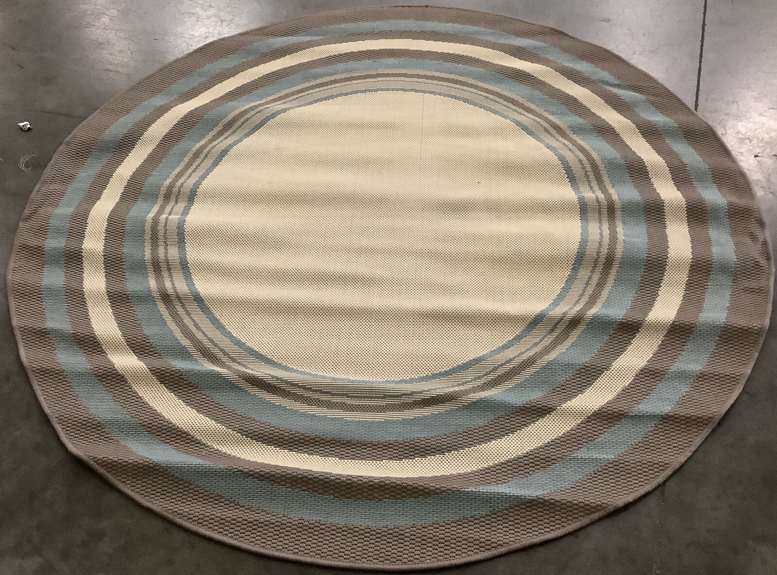 BEIGE / BLUE 5′-3″ x 5′-3″ Flaw in Rug, Reduced Price 1172676041 CY7896-79A18-5R