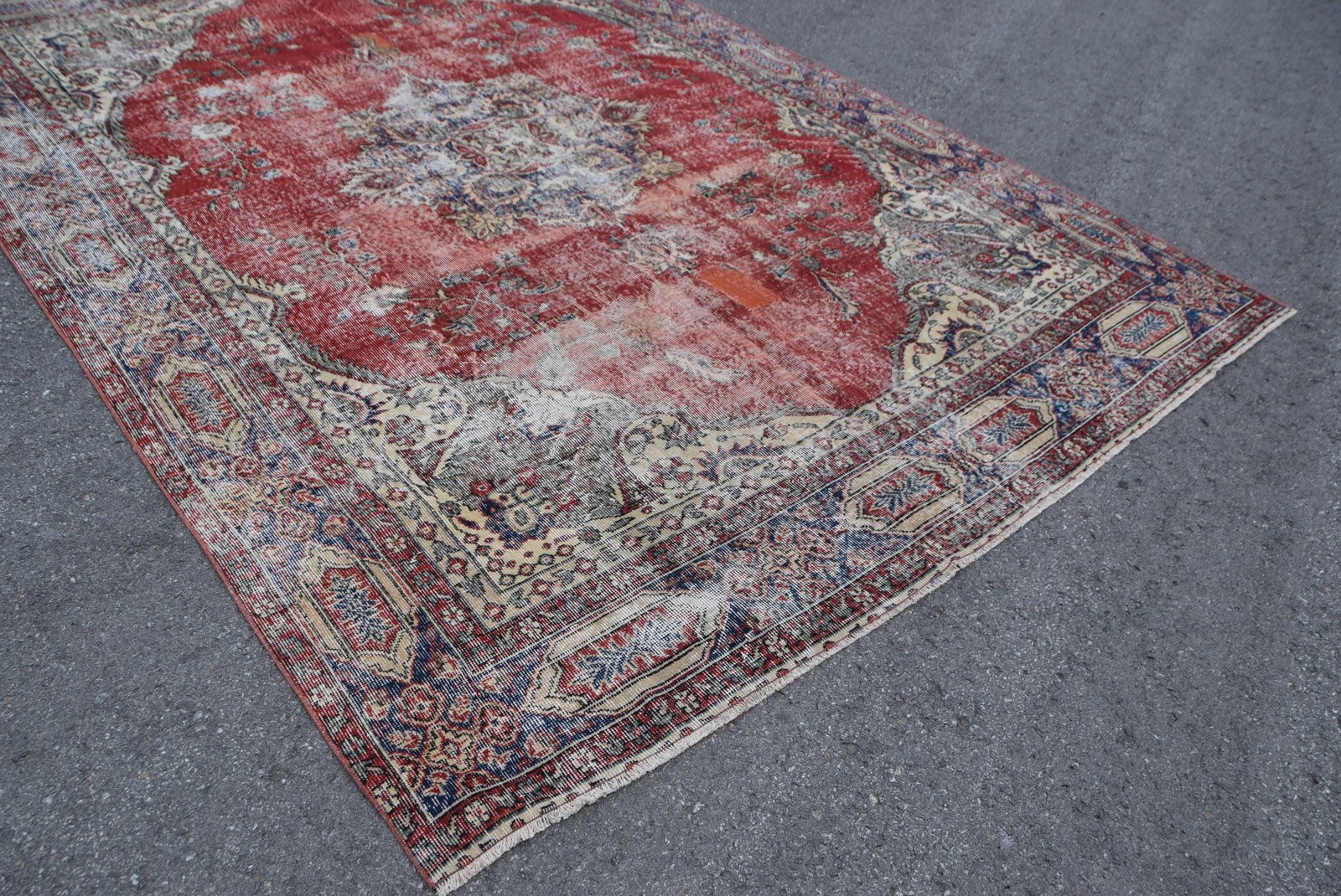 Turkish Vintage Rug 8,4×11,7 ft (255×358 cm), Red Wool Rug