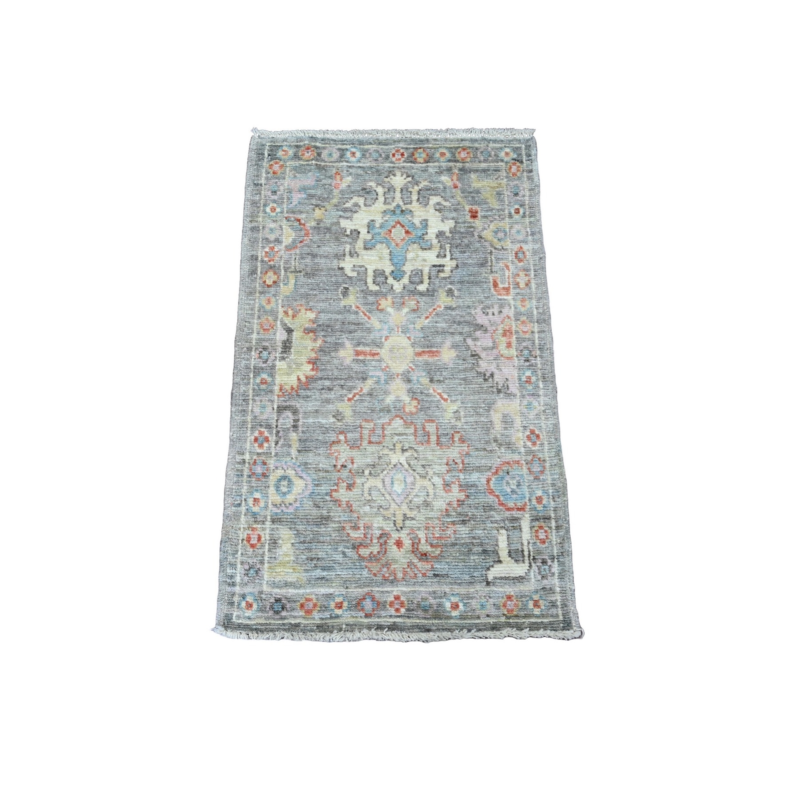 2’1″x3’5″ Gray Hand Knotted Angora Oushak Leaf Design Pure Wool Mat Rug R20323
