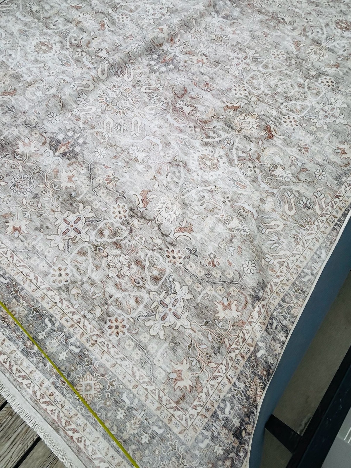 Tumble Washable Area Rug, Vintage Damask Distressed Print, 8ft x 10ft