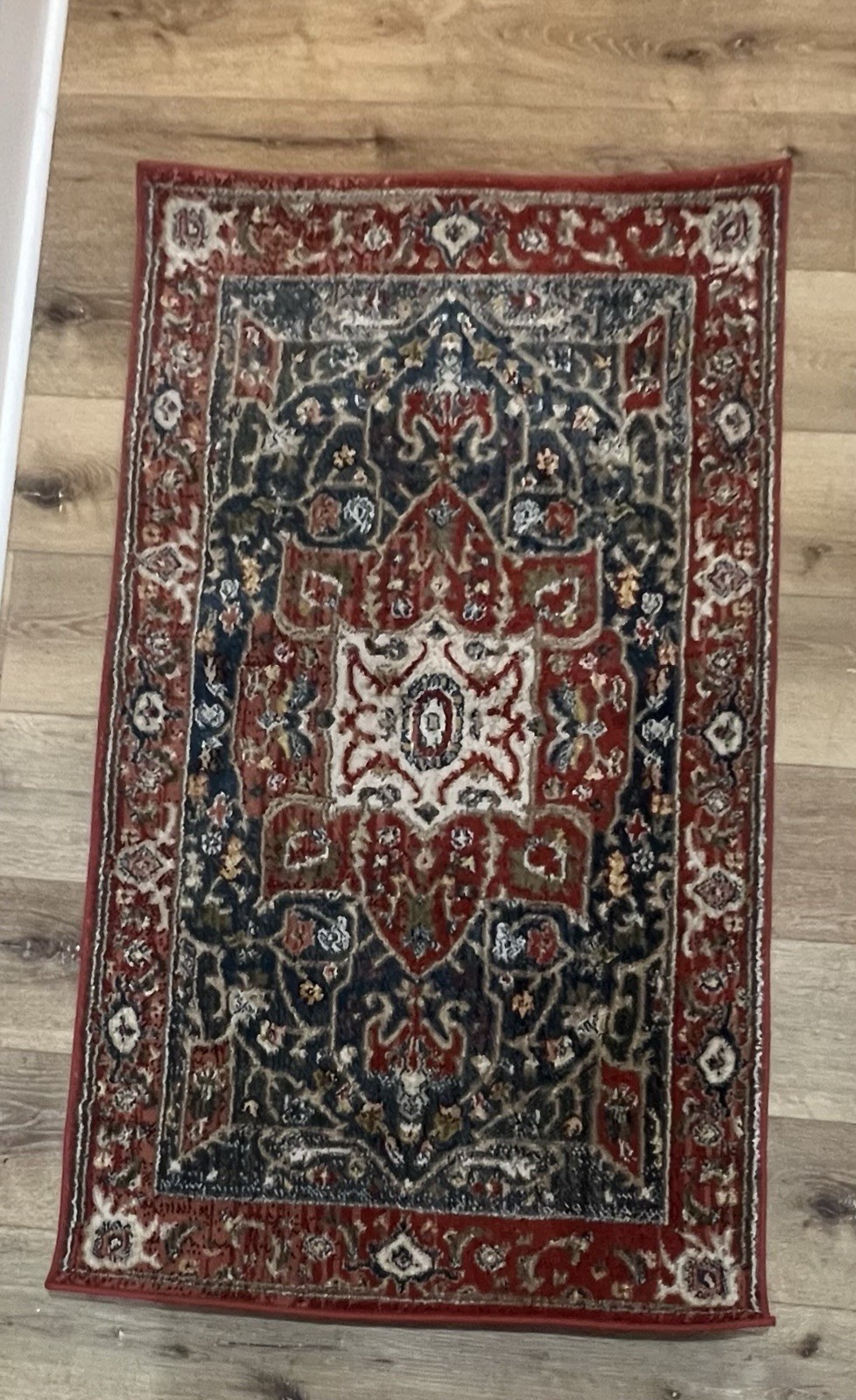 Lauren Ralph Lauren Rug 2’6”x4’ Red/Navy Oriental Medallion Turkey LRL1225A-2640
