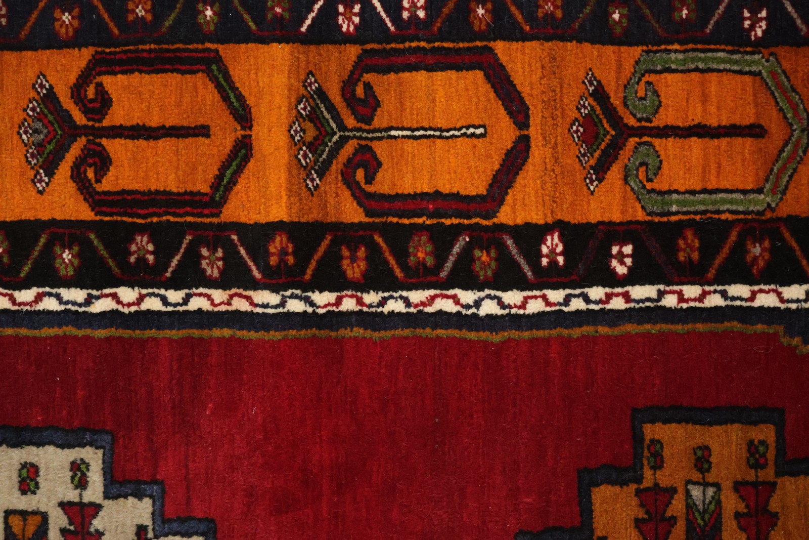 Vintage Anatolian Turkish Rug 4×8 Ft Handmade Tribal Wool Carpet Medallion Rug