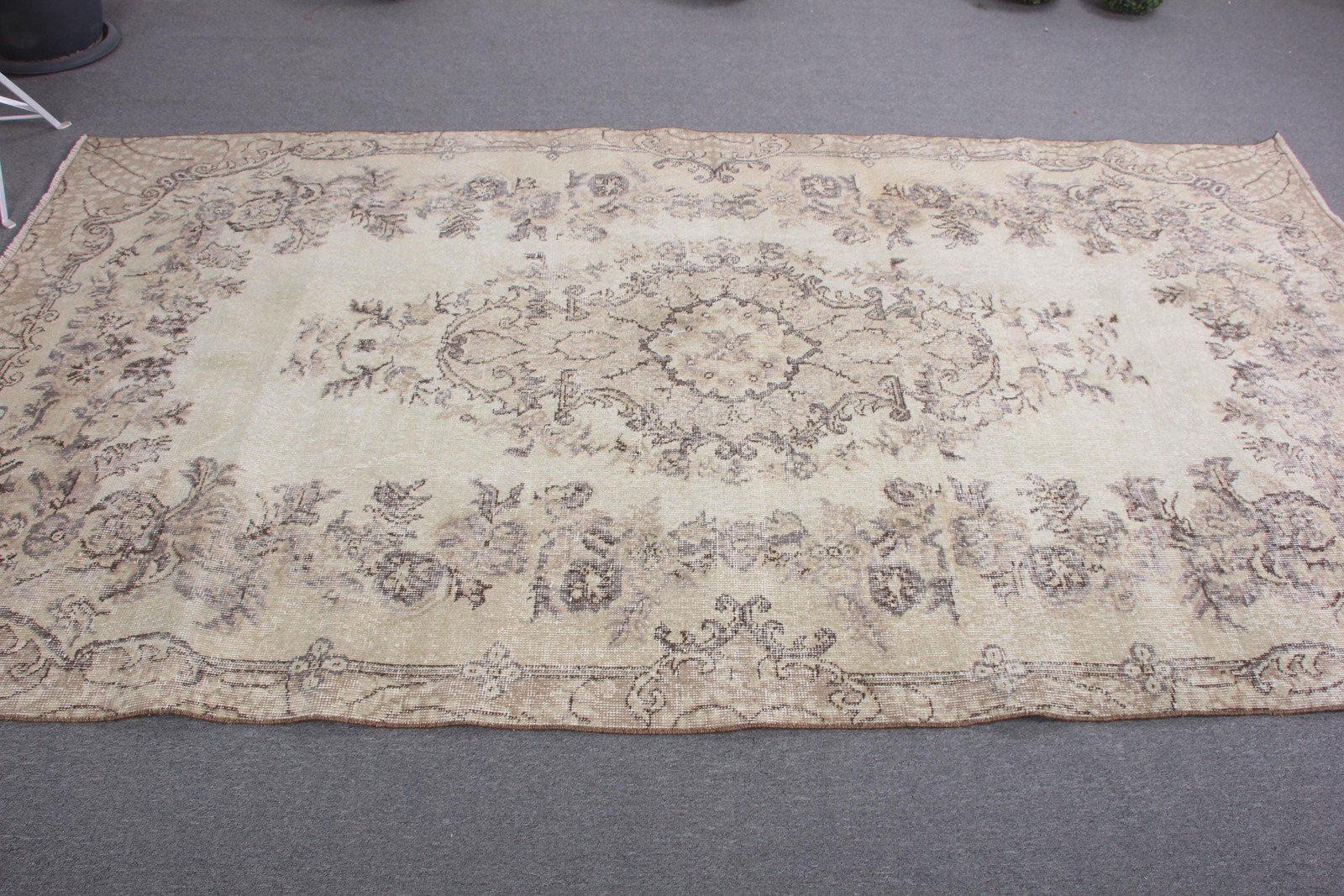 Turkish Large Rug 5×9,2 ft (152×281 cm), Vintage Beige Ikat Rug