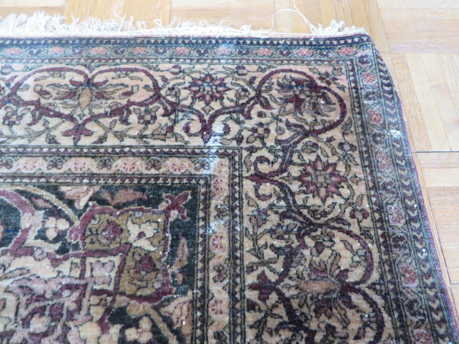 4’7 x 6’8 Hand Knotted Fine Antique Purple Isphahen Oriental Rug G1447