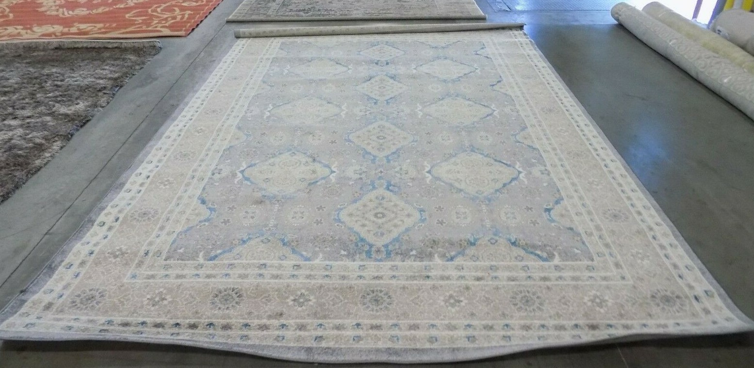 Light Grey/ Beige 8′ X 11′ Damaged Binding Rug, Reduced price SOF366B-8