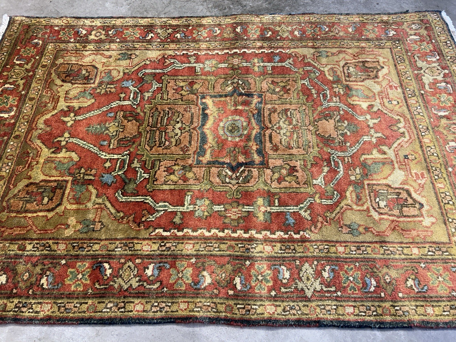 4’1”x6’1” Hand-Knotted Wool Geometric Indoserapi Area Rug – Tribal Carpet