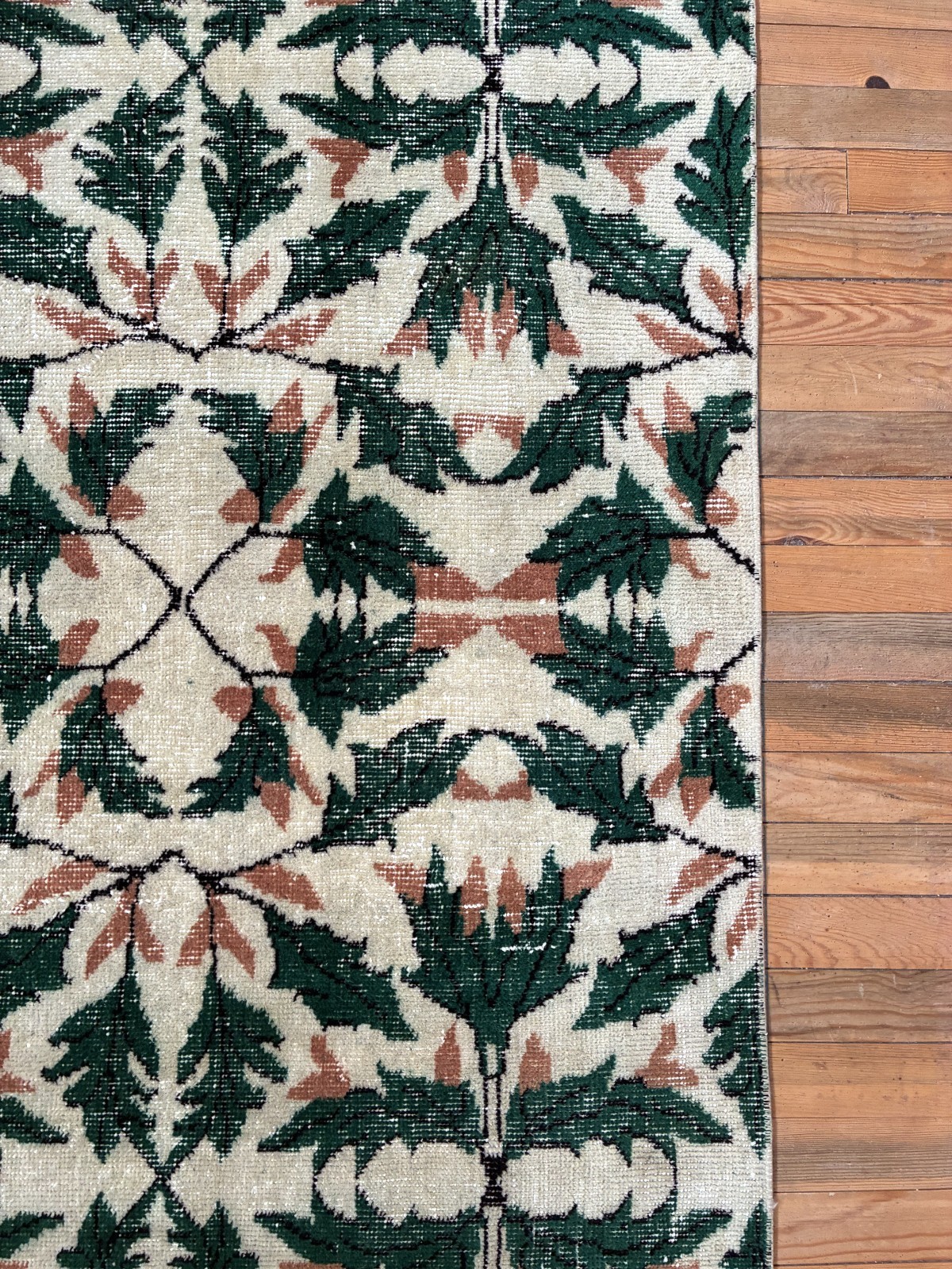 Organic Modern Botanical Leaf Rug 2×5 Forest Green Cream Wool Accent Mat